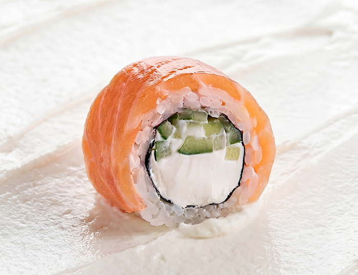 Ролл Филадельфия с безлактозным сыром (8 шт)