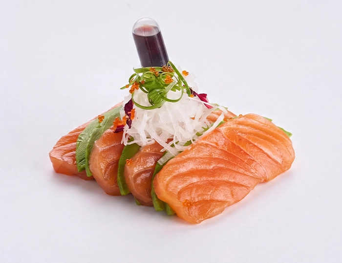 Сашими из лосося и авокадо