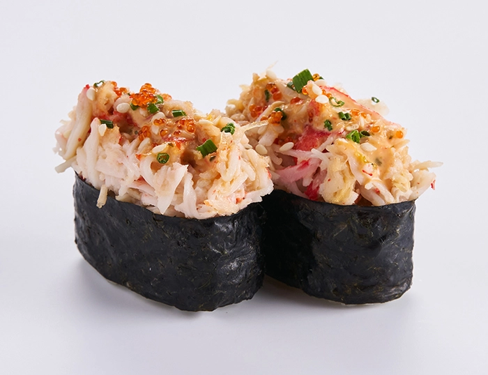 Острые суши с камчатским крабом (2 шт)