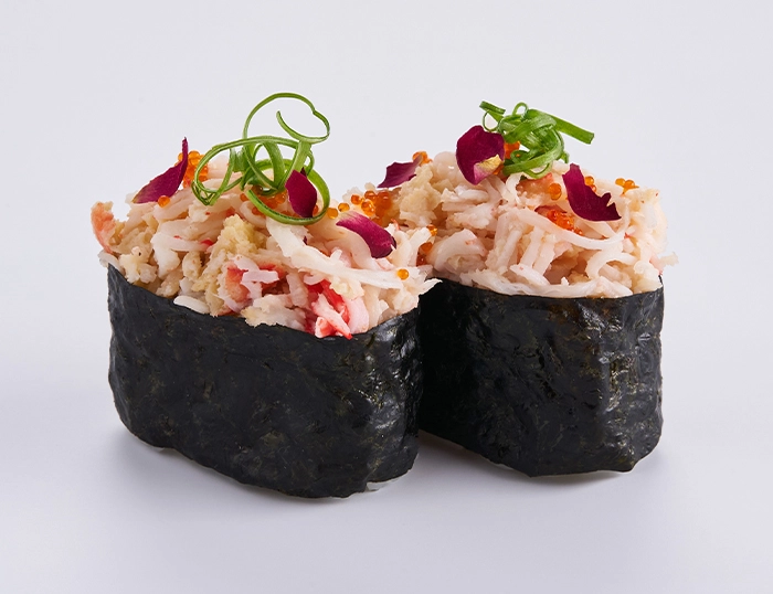 Суши с камчатским крабом (2 шт)