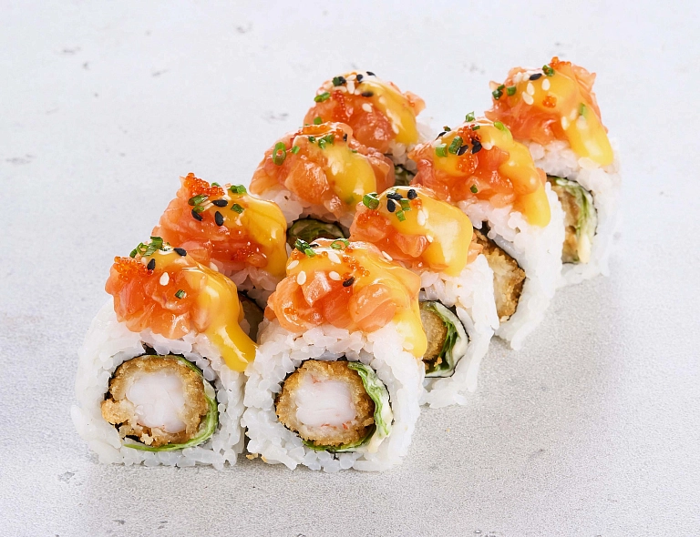 Ролл с креветкой темпура и соусом манго (8 шт)